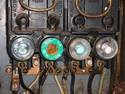 is it ok to use used fuses in electrical box|old fuse panels.